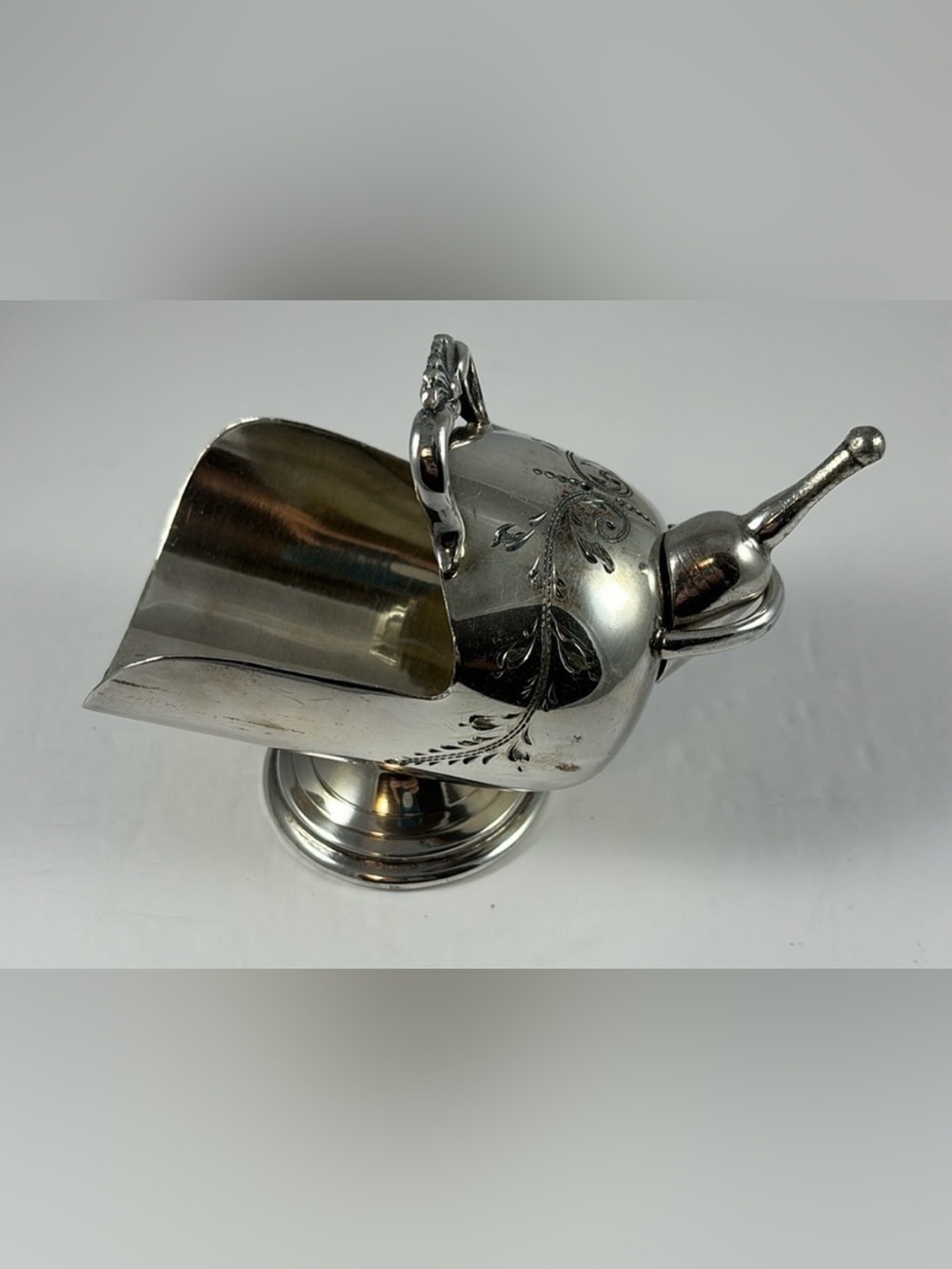 SUGAR SHUTTLE WINCHESTER (SILVER PLATED)